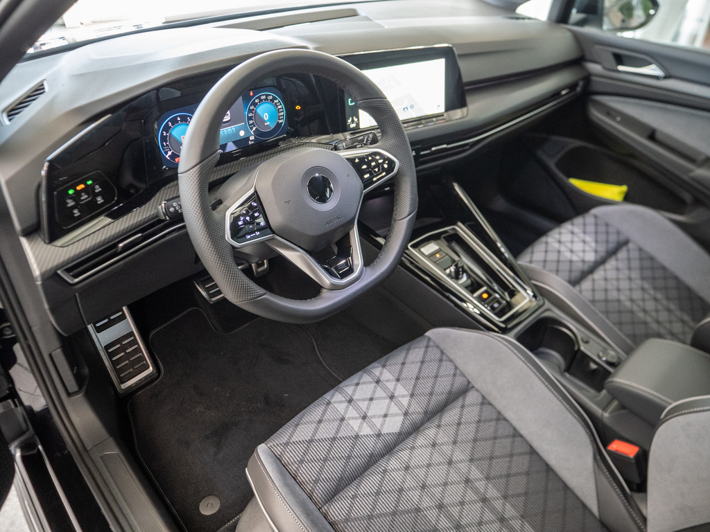 Golf VIII