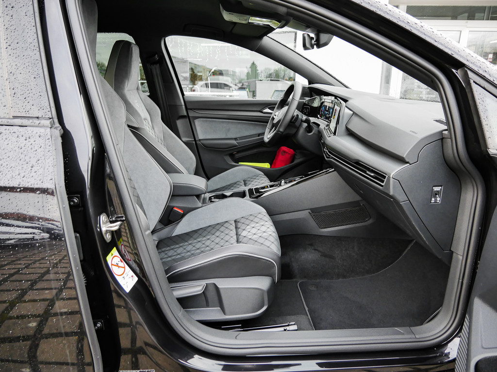 Golf VIII