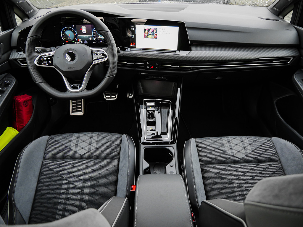 Golf VIII