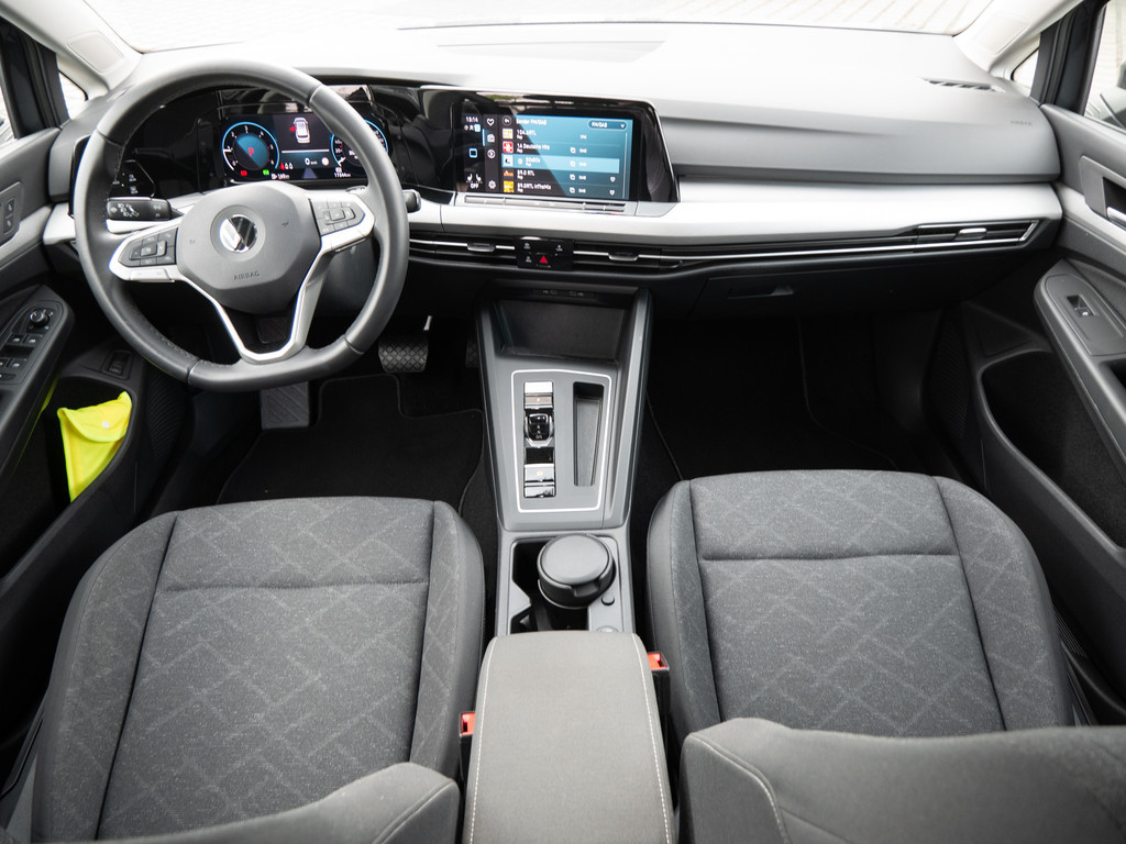 Golf VIII