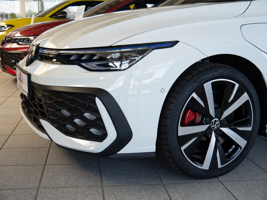Golf VIII