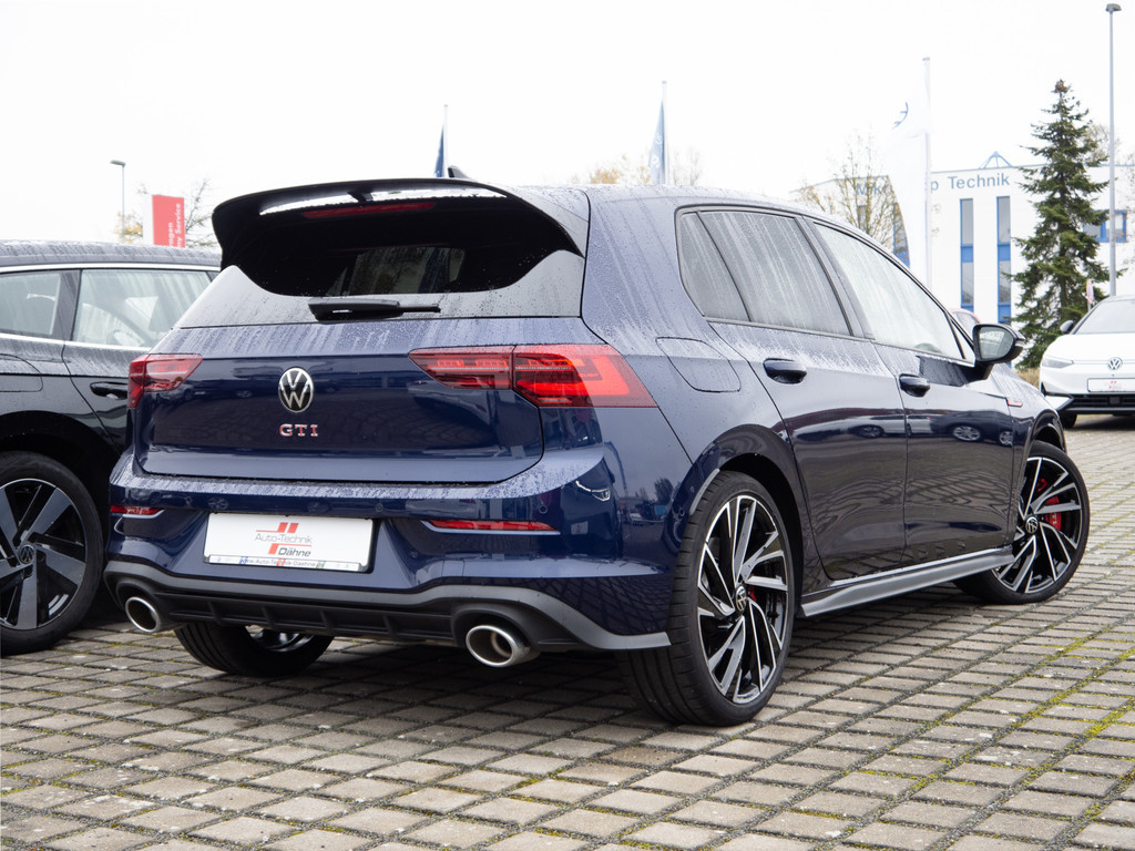 Golf VIII