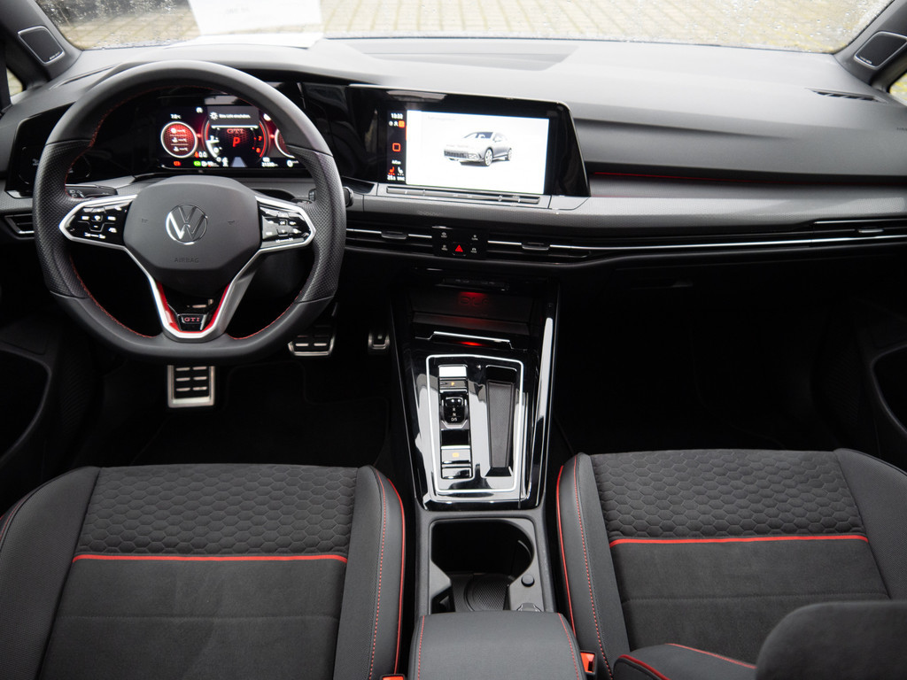 Golf VIII