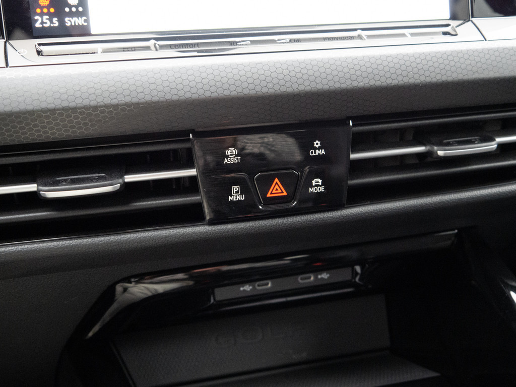 Golf VIII