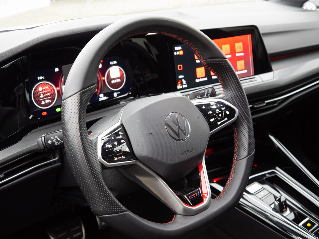 Golf VIII