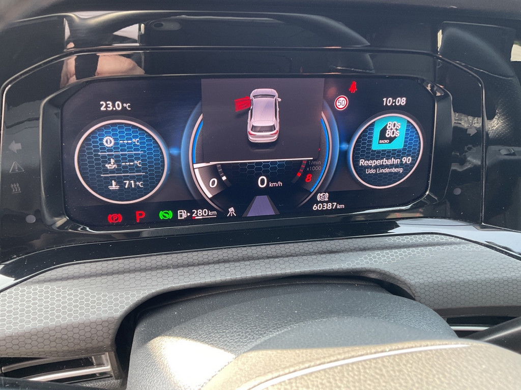 Golf VIII