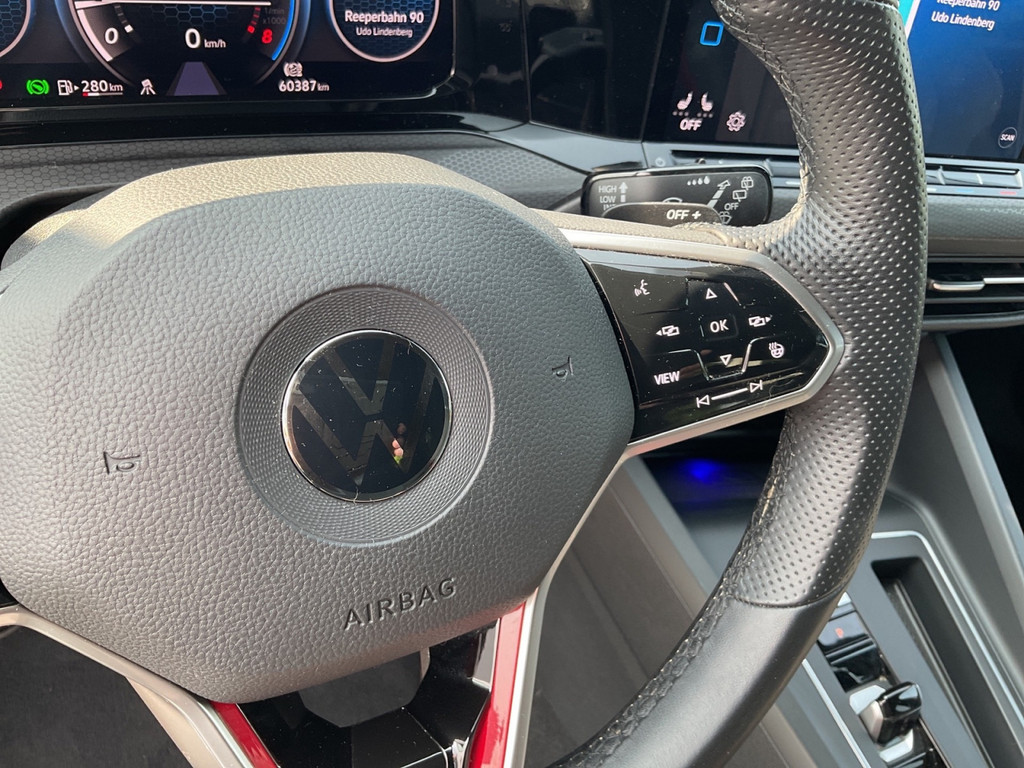 Golf VIII