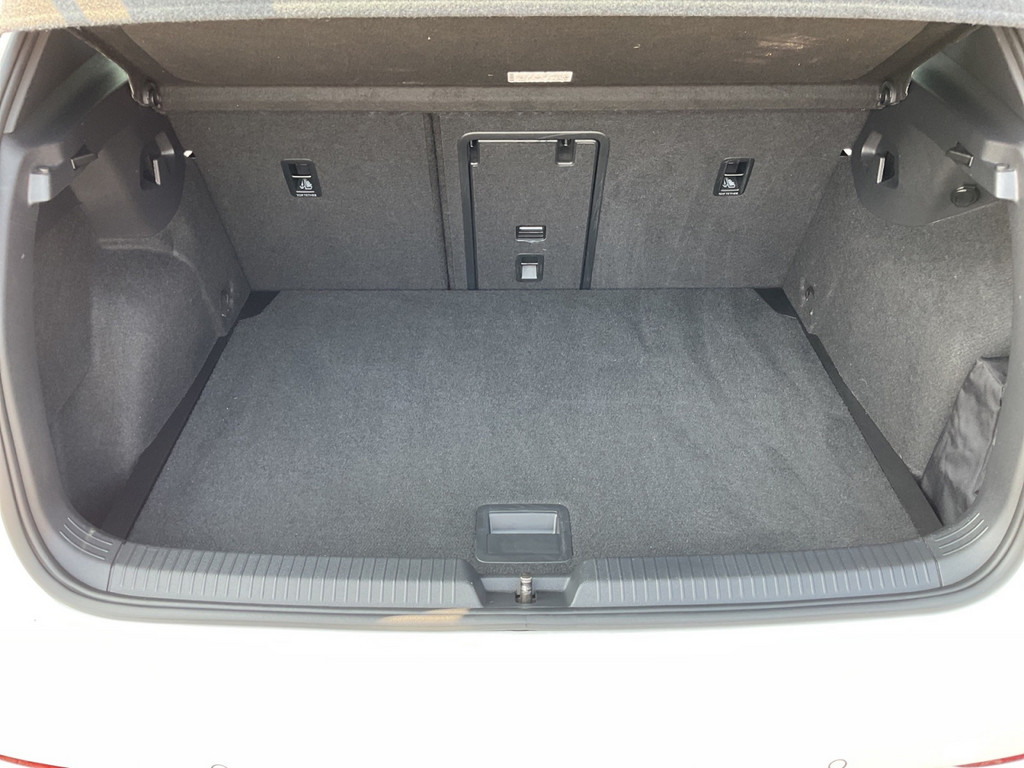 Golf VIII