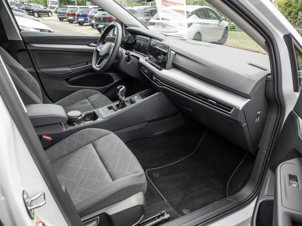 Golf VIII