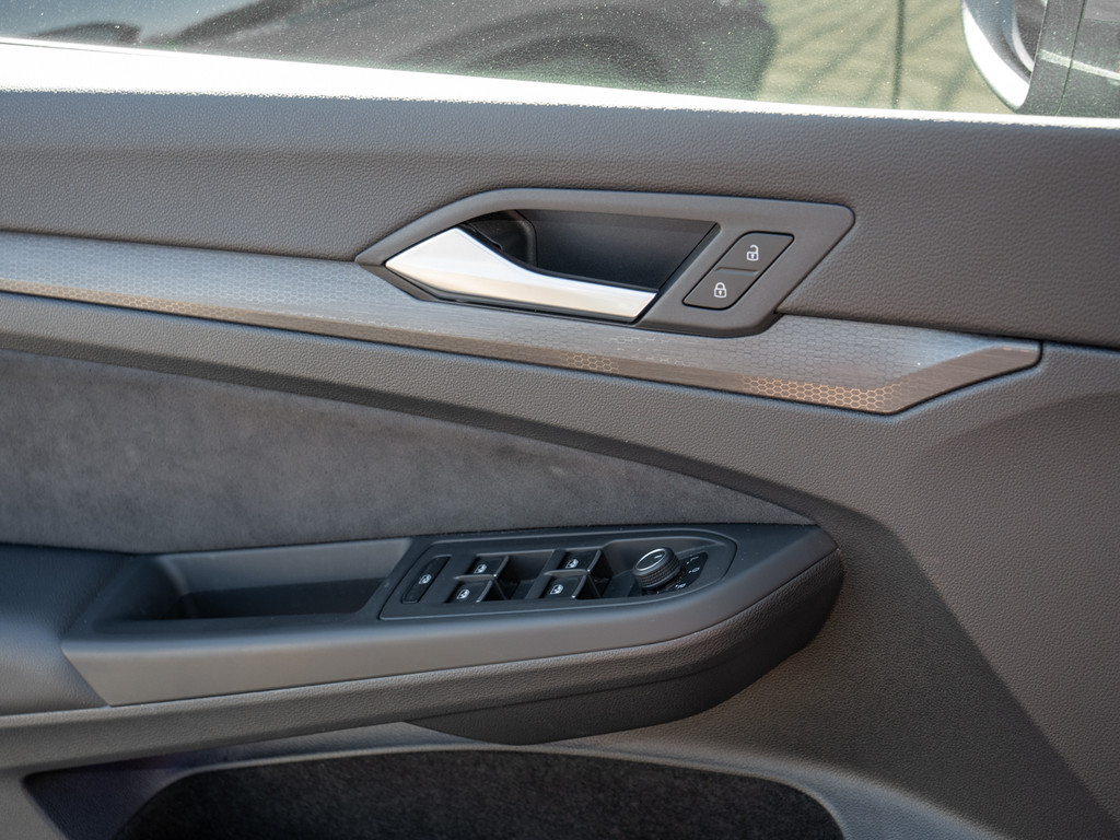 Golf VIII
