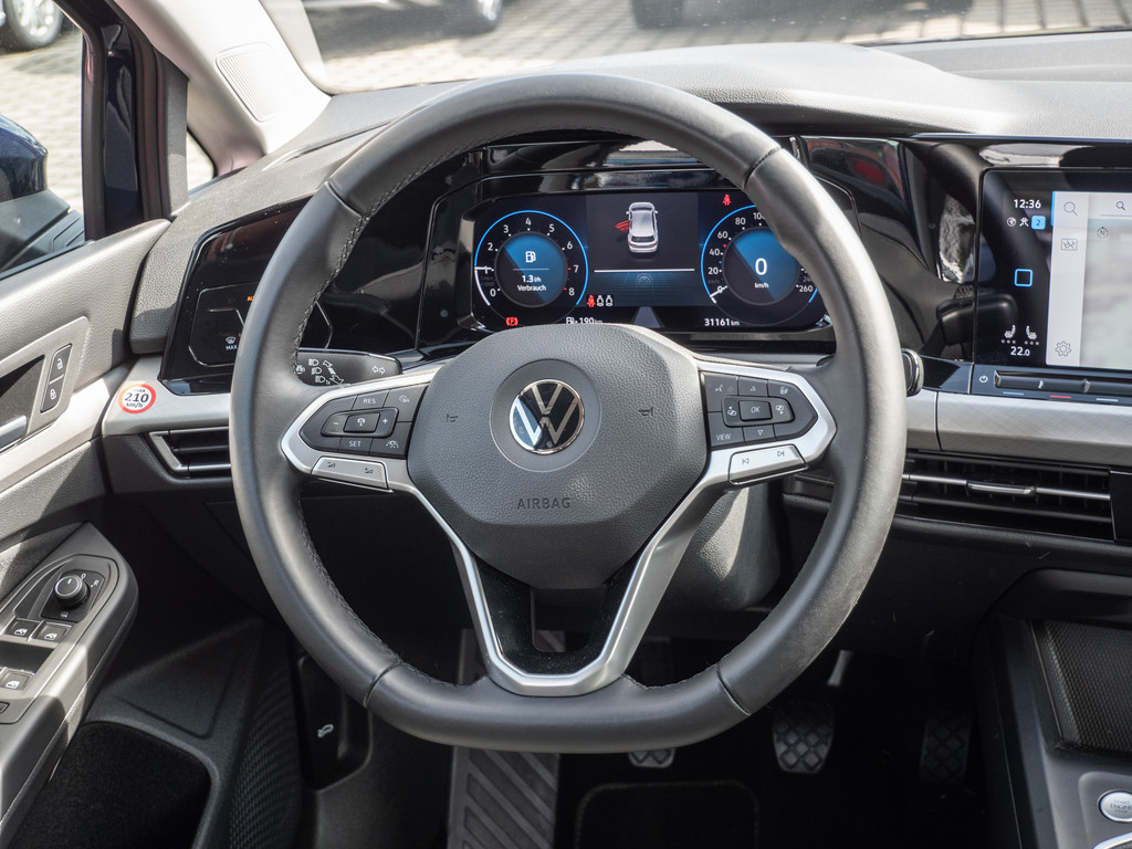 Golf VIII