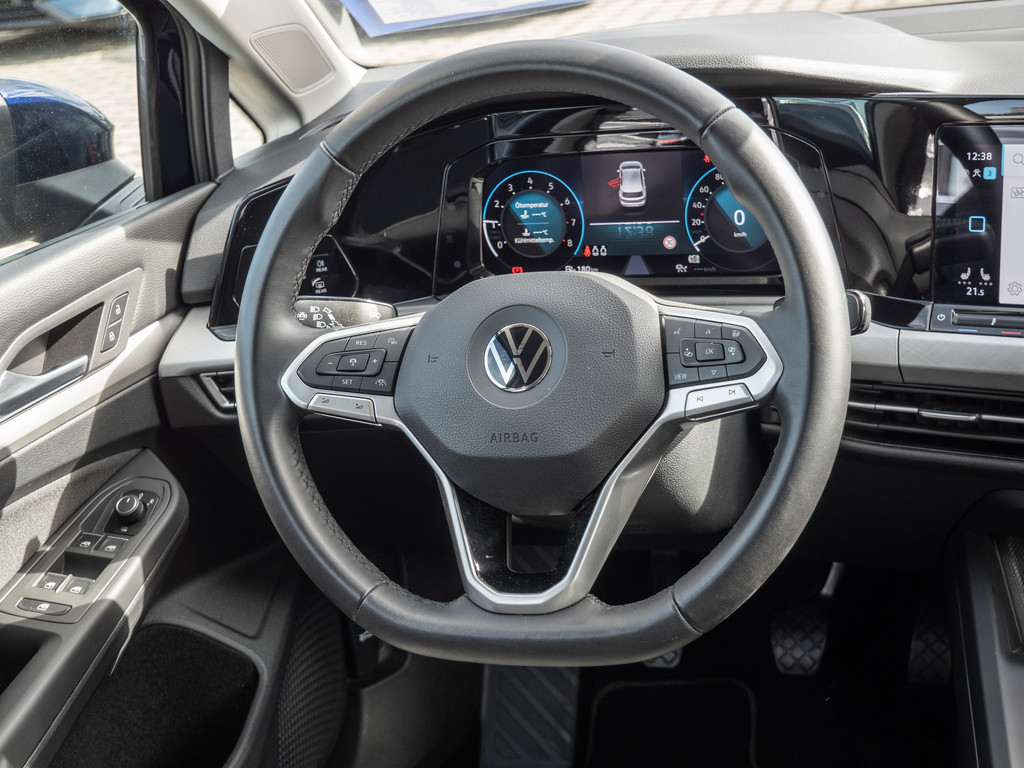 Golf VIII