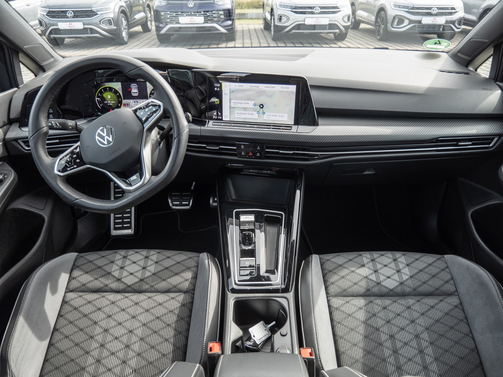 Golf VIII