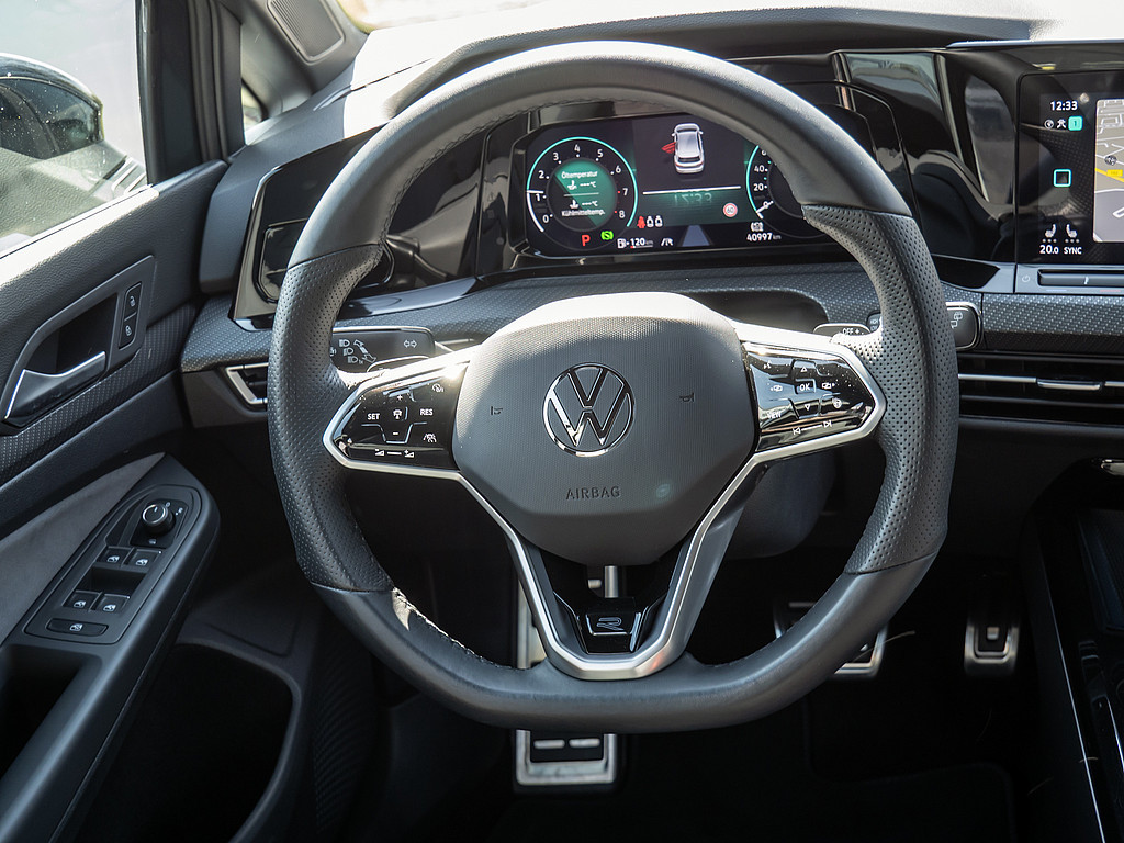 Golf VIII
