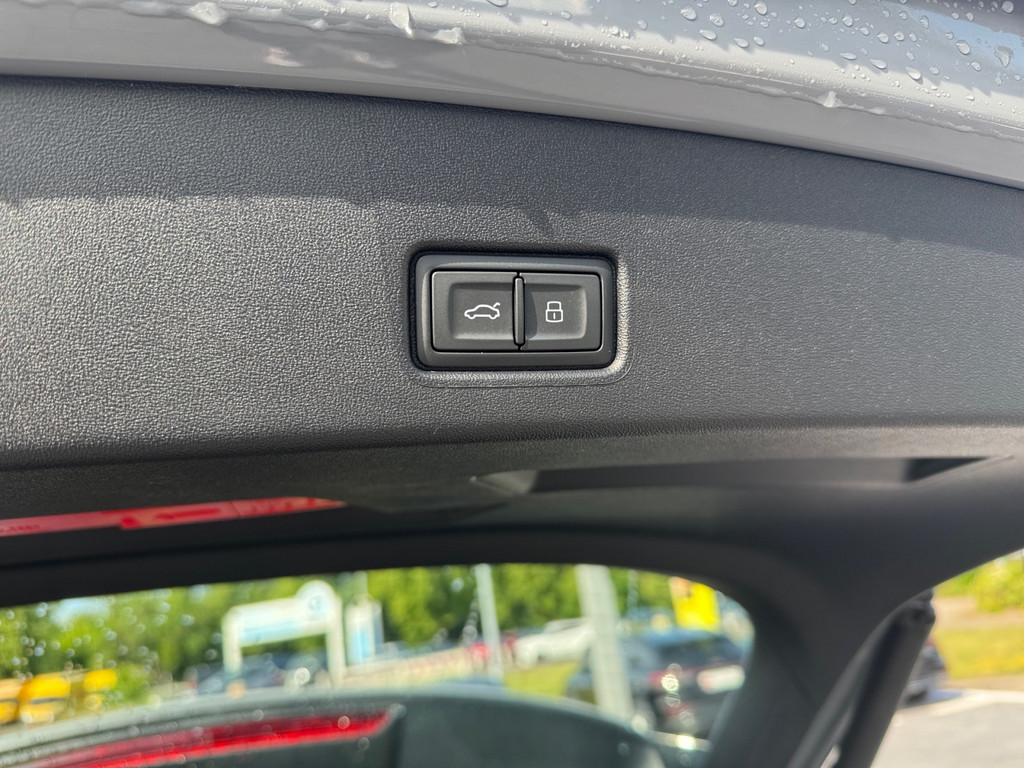 Q4