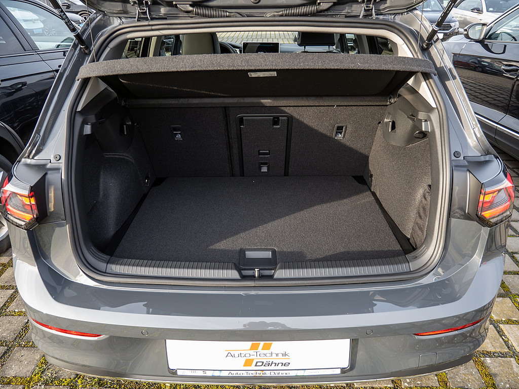 Golf VIII