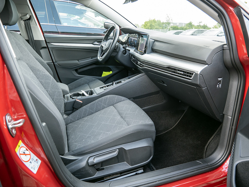 Golf VIII