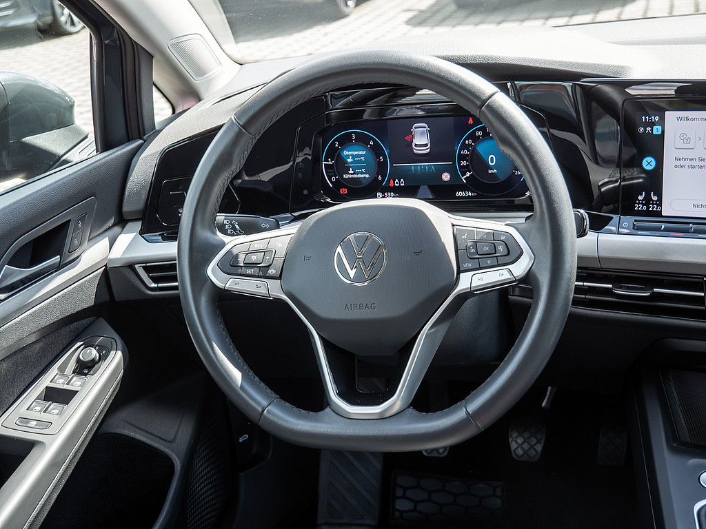 Golf VIII