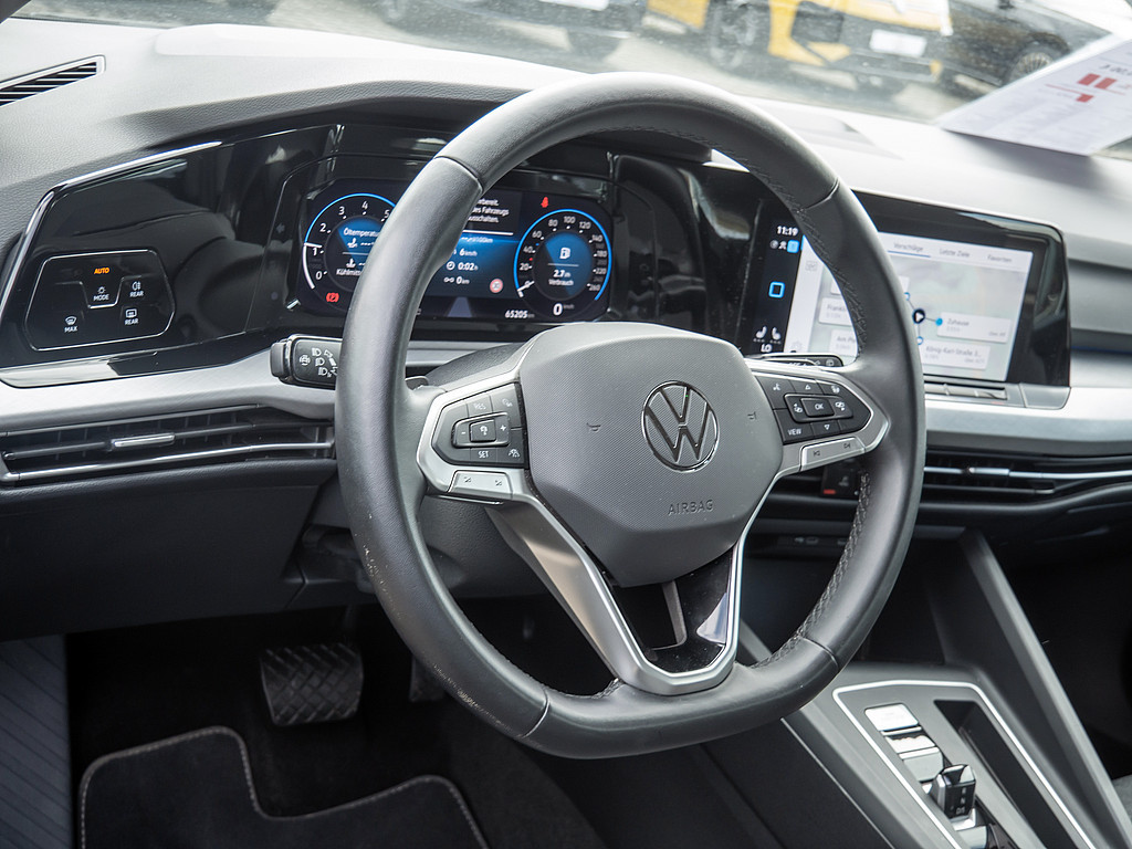 Golf VIII