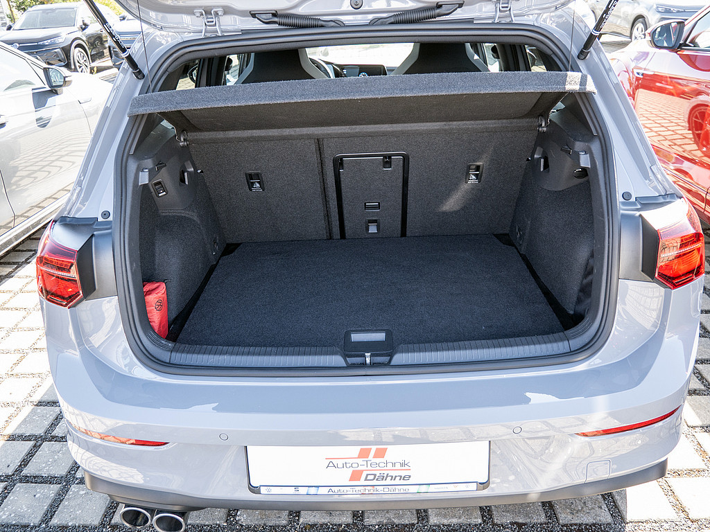 Golf VIII