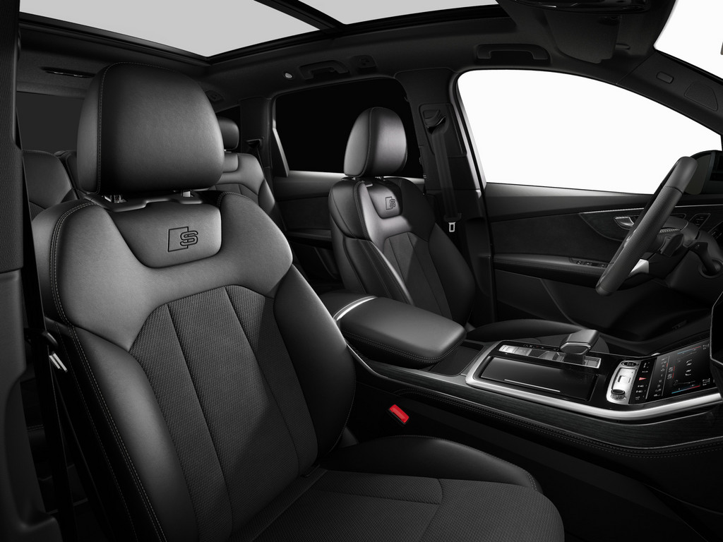 Q7