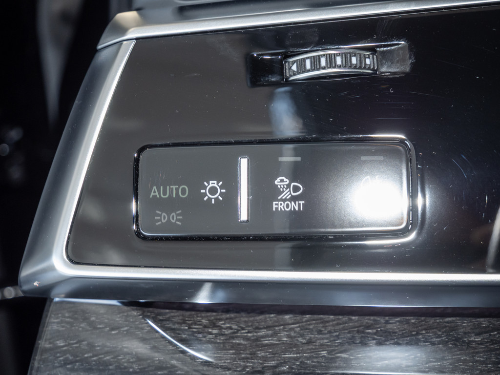 Q7