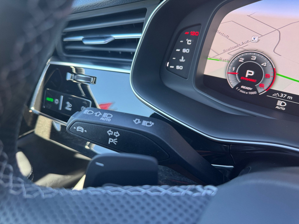 Q7
