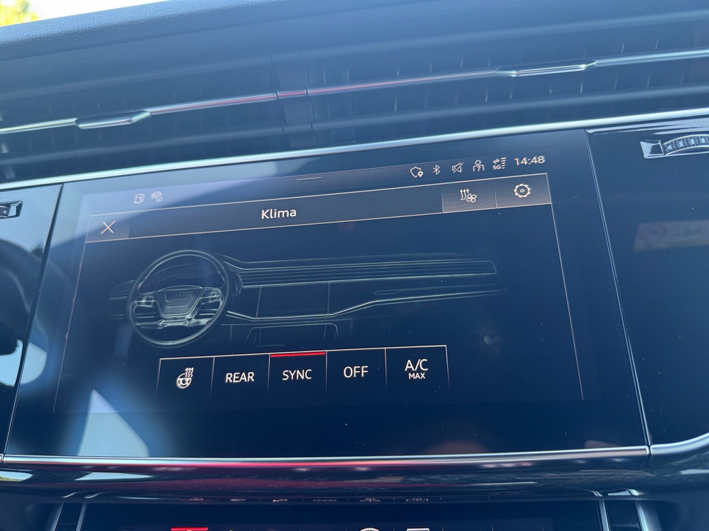 Q7