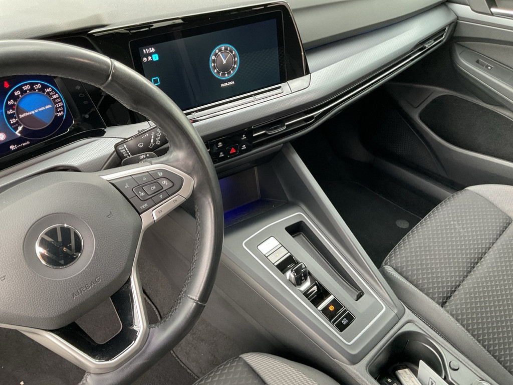 Golf VIII