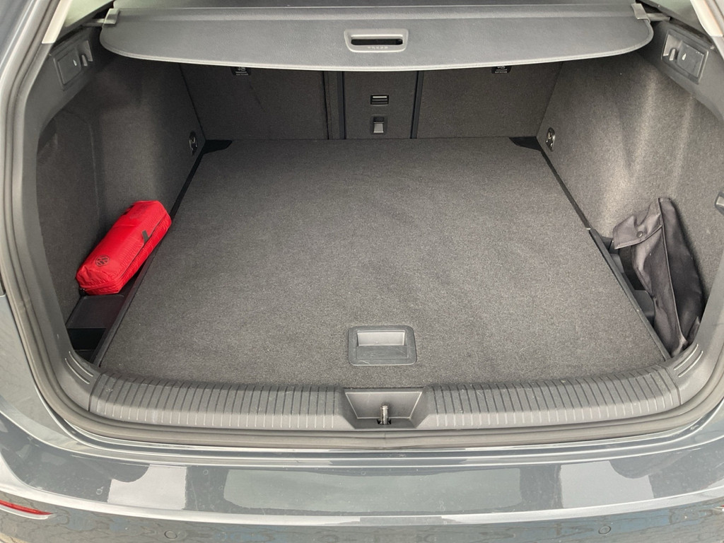 Golf VIII