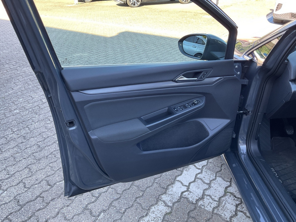 Golf VIII