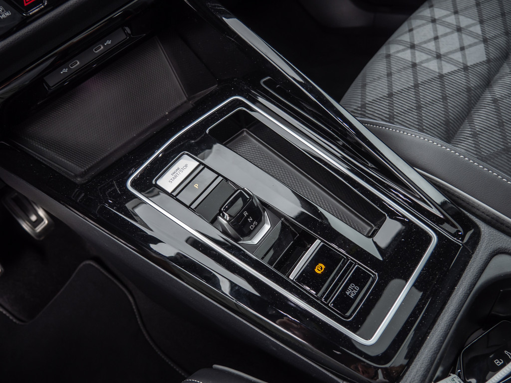 Golf VIII