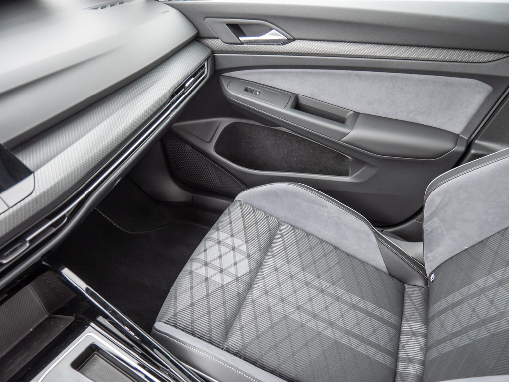 Golf VIII