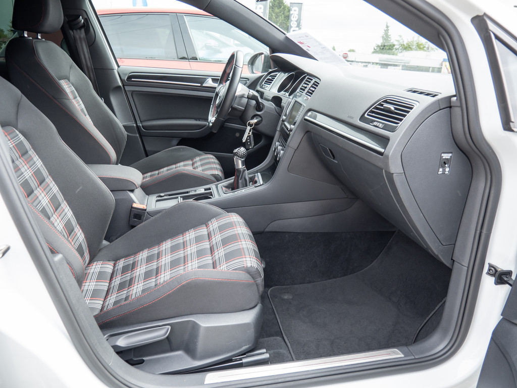 Golf VII