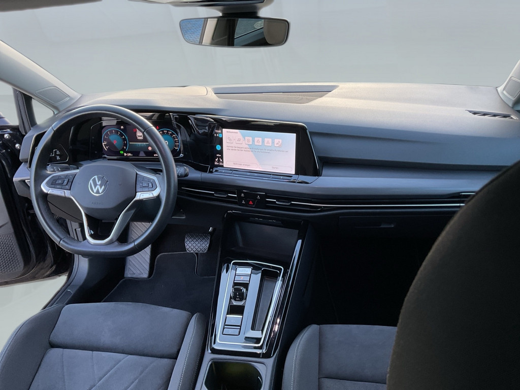 Golf VIII