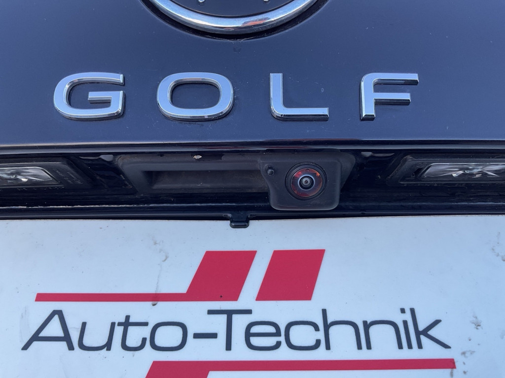 Golf VIII